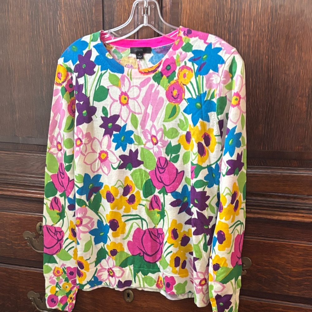 J. Crew Multicolor Floral 100 per cent wool top in size medium